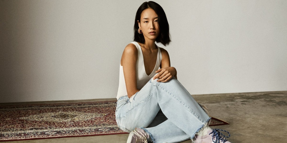 Golden Goose Super-Star Sneakers can throw on a blazer when she has a business